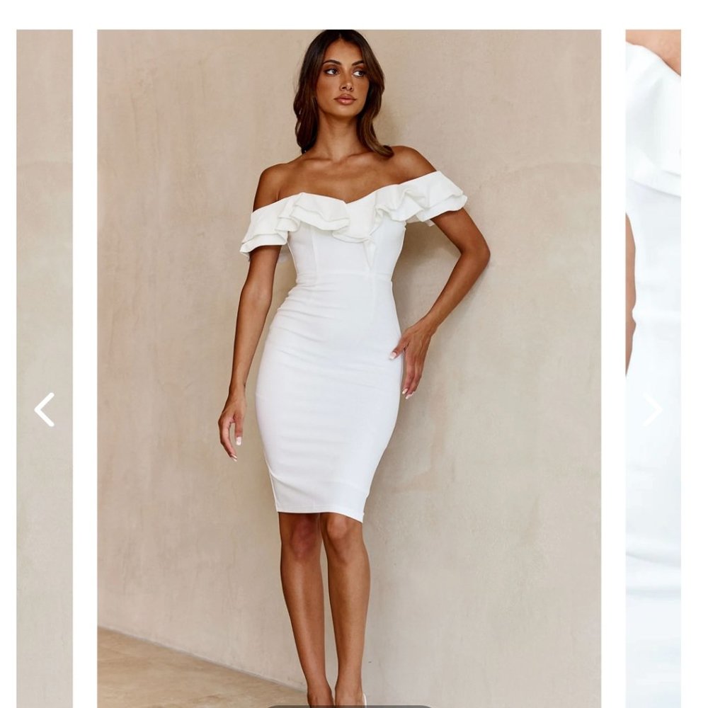 Selfie leslie dress size S